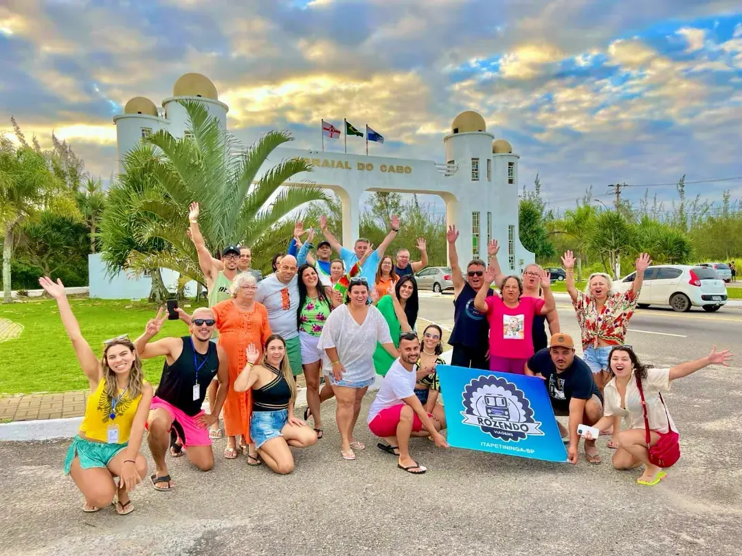 Grupo reunido em Arraial do Cabo