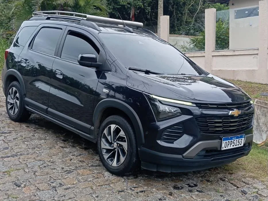 SUV preto utilizado em transfer privativo